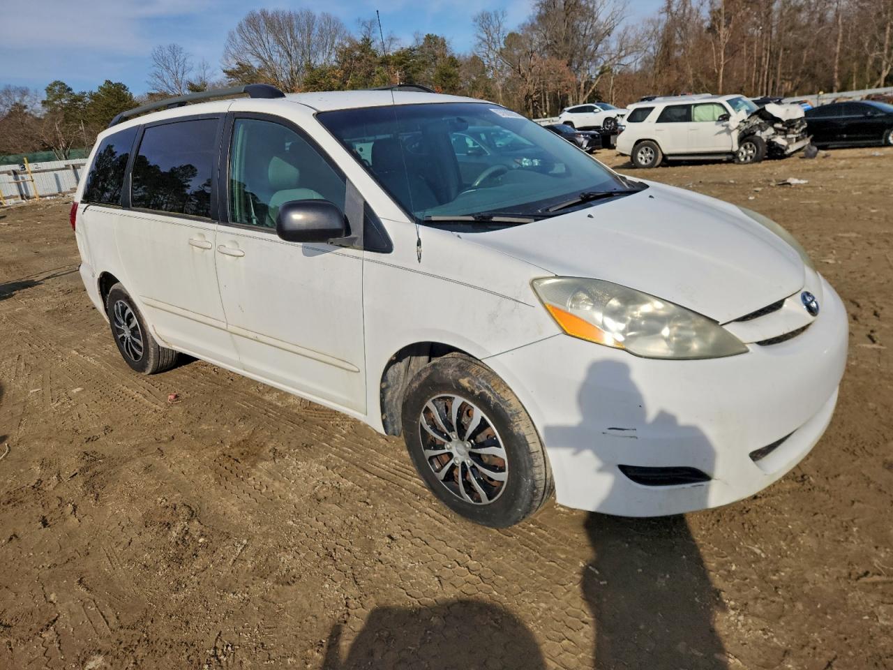 2006 TOYOTA SIENNA CE photo 13
