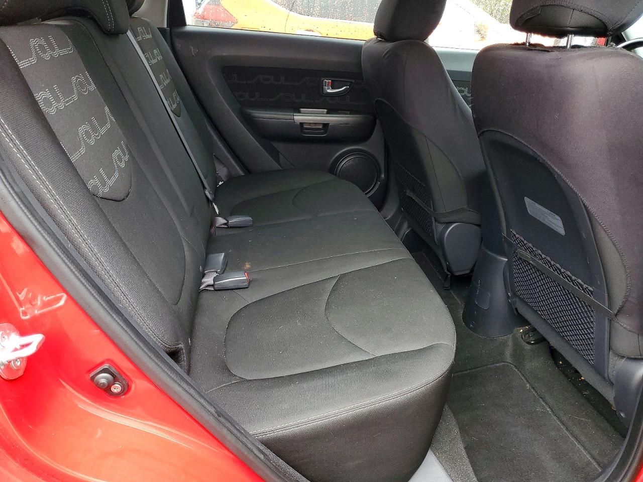 2013 KIA SOUL + photo 21