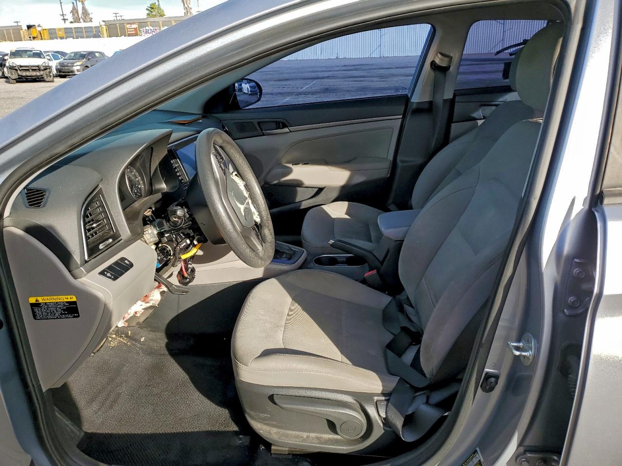2017 HYUNDAI ELANTRA SE photo 7