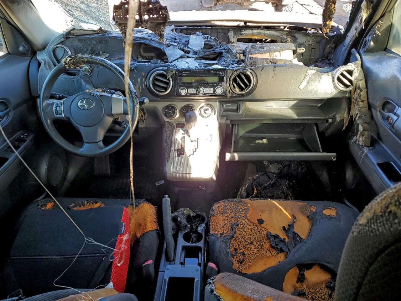 2009 TOYOTA SCION XB photo 8