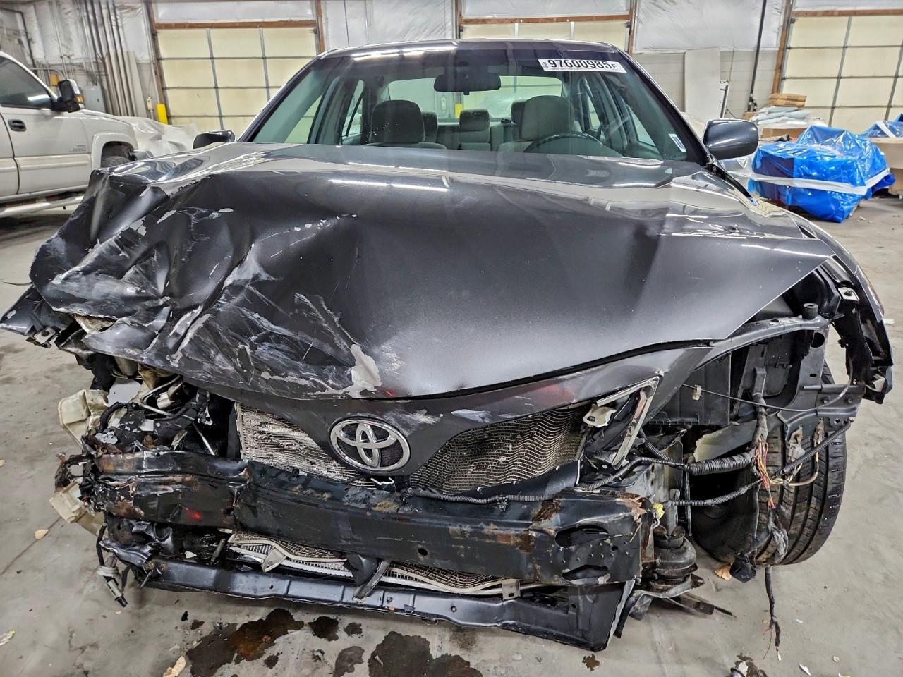 2011 TOYOTA CAMRY BASE photo 5