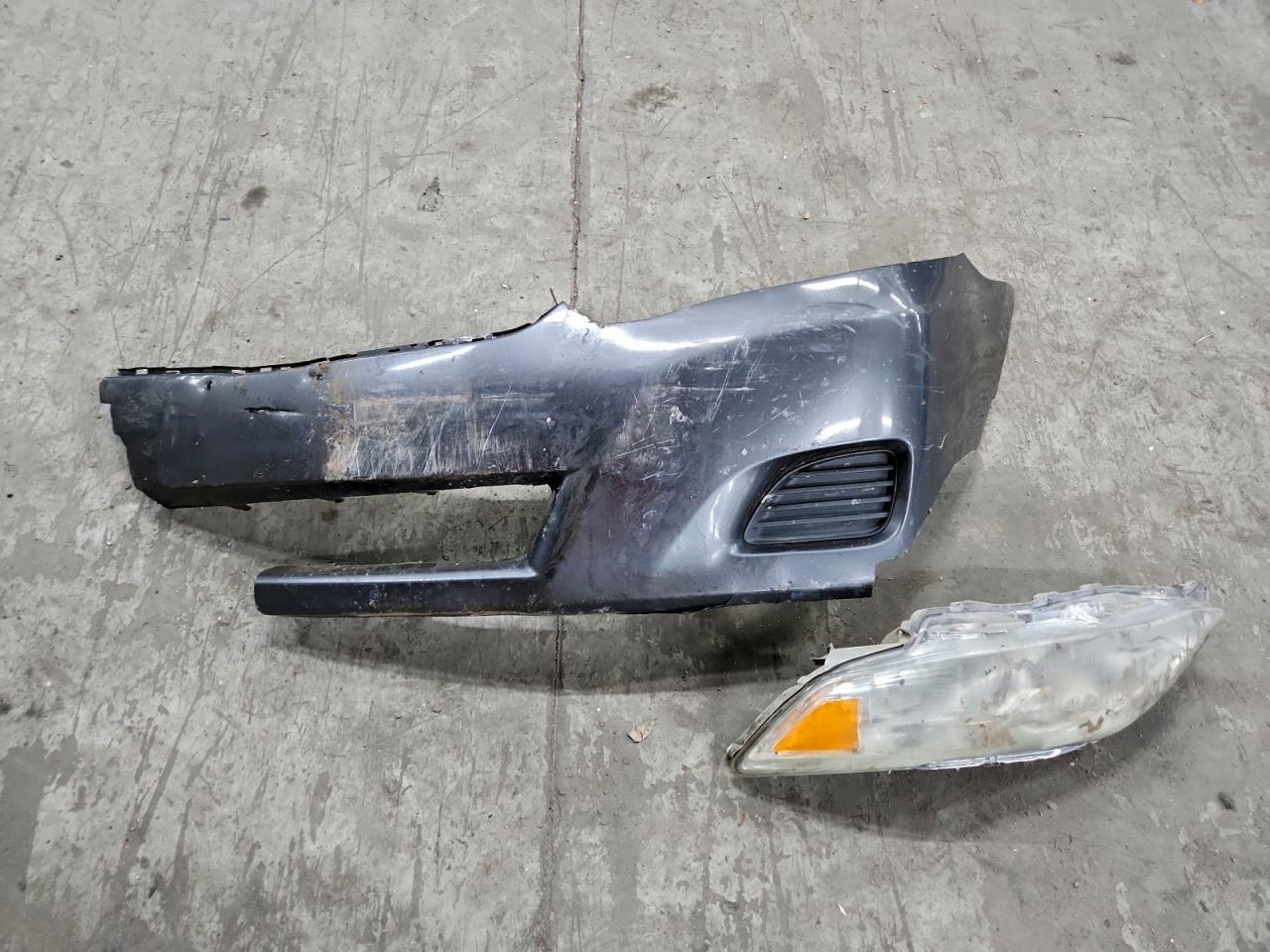 2011 TOYOTA CAMRY BASE photo 12