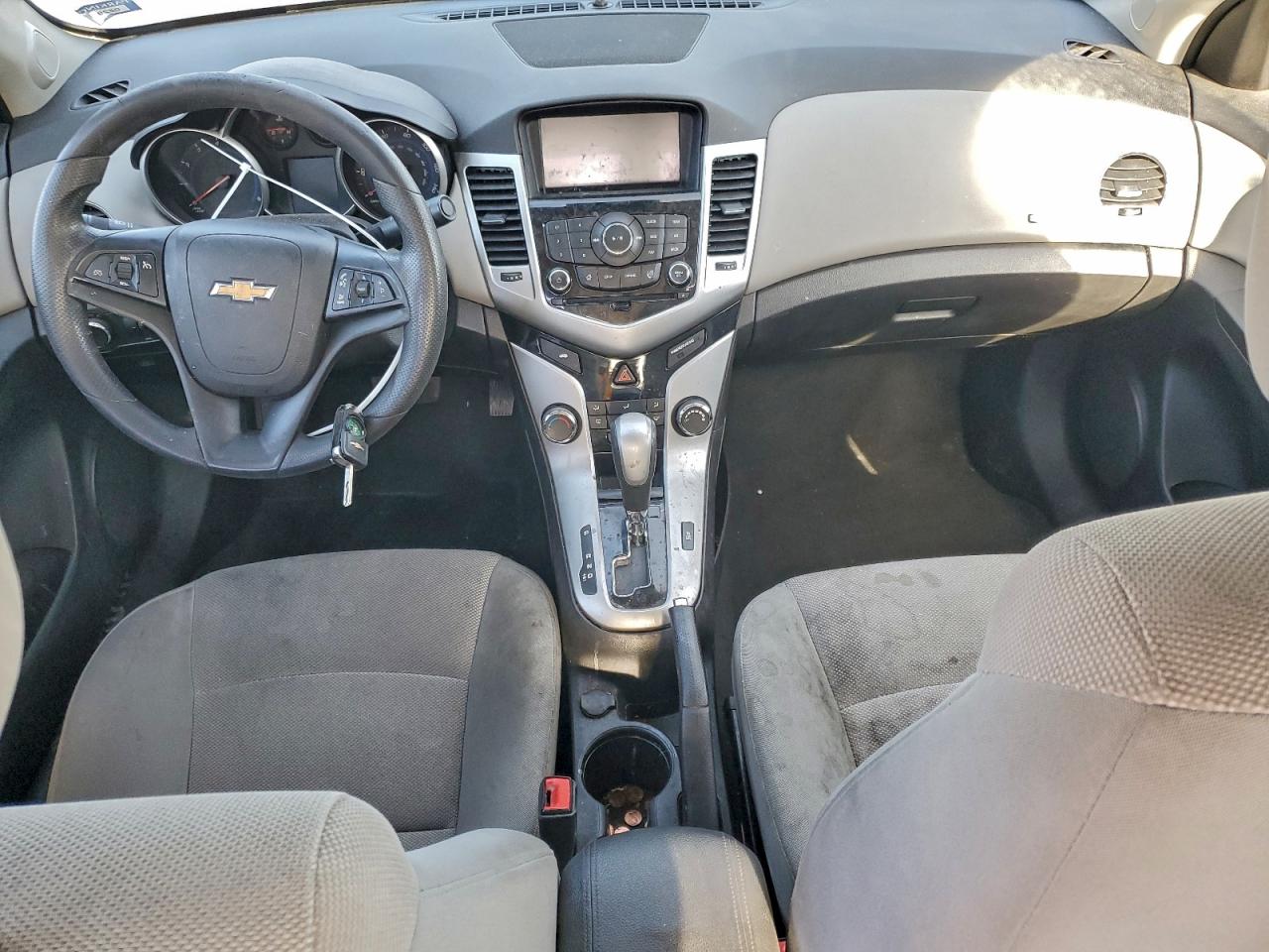 2015 CHEVROLET CRUZE LT photo 8