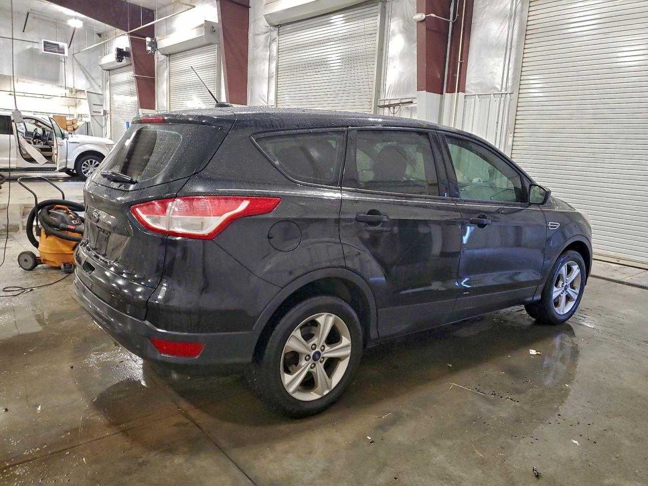 2014 FORD ESCAPE S photo 3