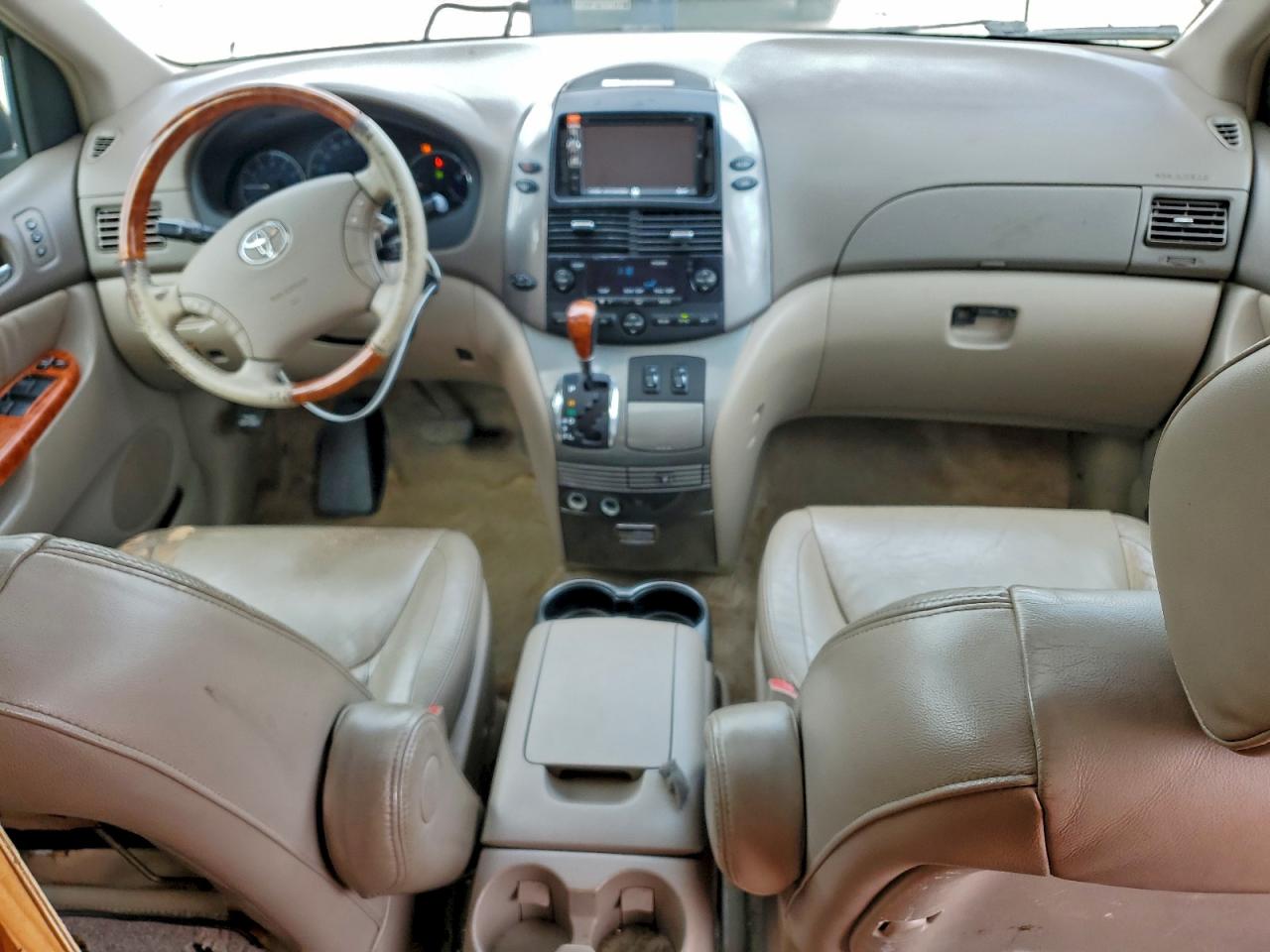2006 TOYOTA SIENNA XLE photo 8