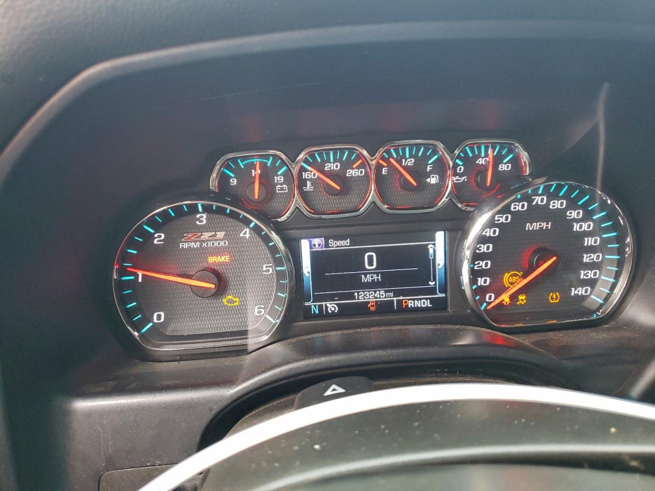 2018 CHEVROLET SILVERADO K1500 LT photo 9