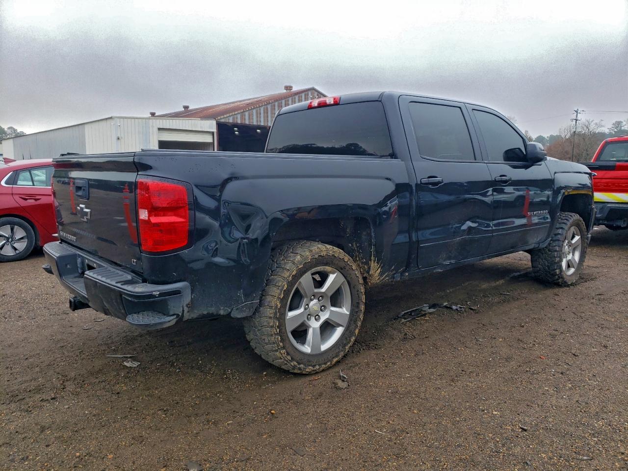2018 CHEVROLET SILVERADO K1500 LT photo 3