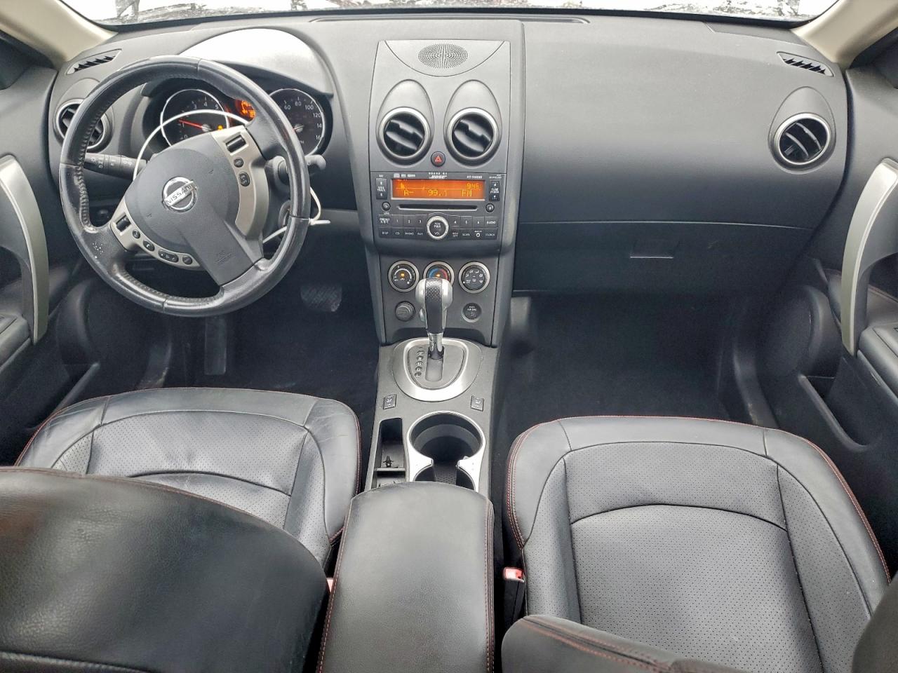 2010 NISSAN ROGUE S photo 8
