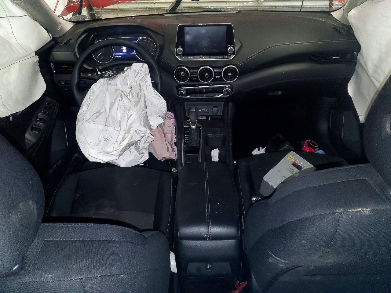 2025 NISSAN SENTRA SV photo 8