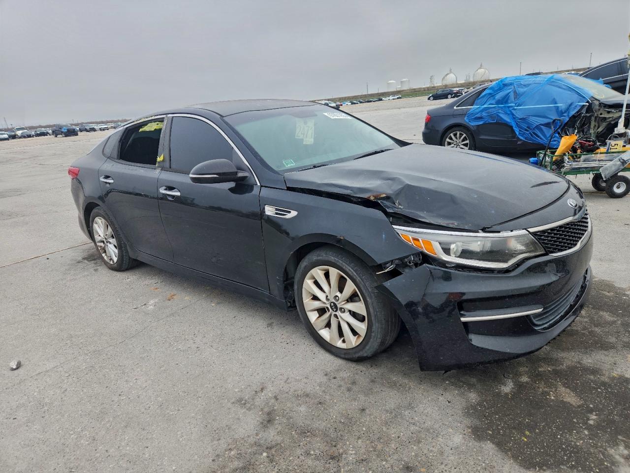 2016 KIA OPTIMA LX photo 4