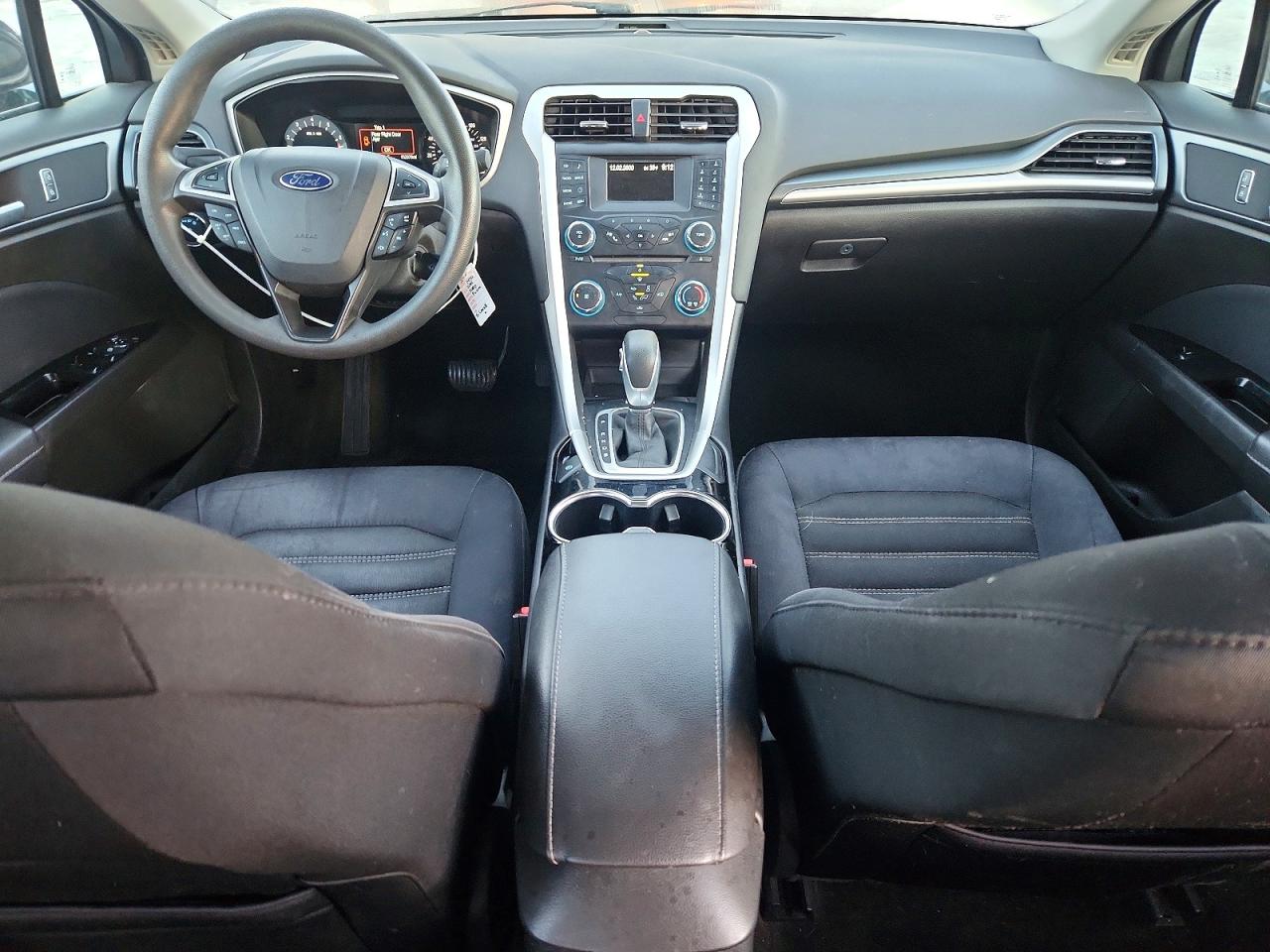 2014 FORD FUSION SE photo 8