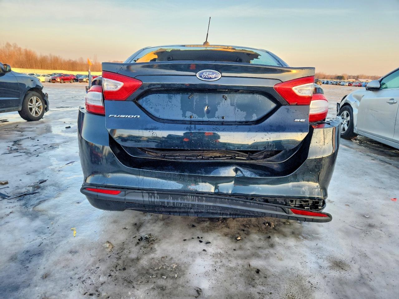 2014 FORD FUSION SE photo 6