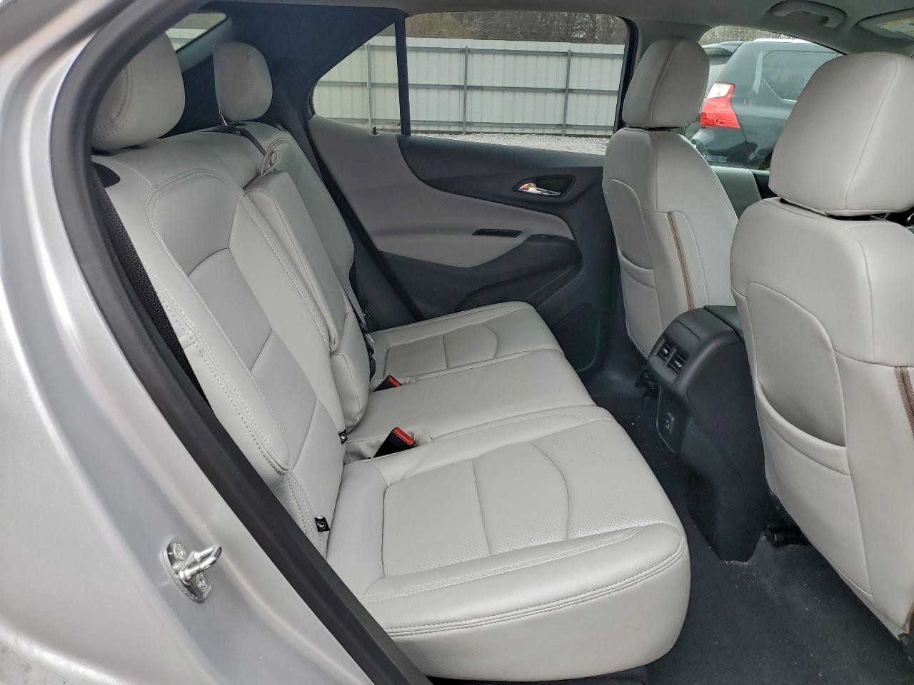2020 CHEVROLET EQUINOX LS photo 11
