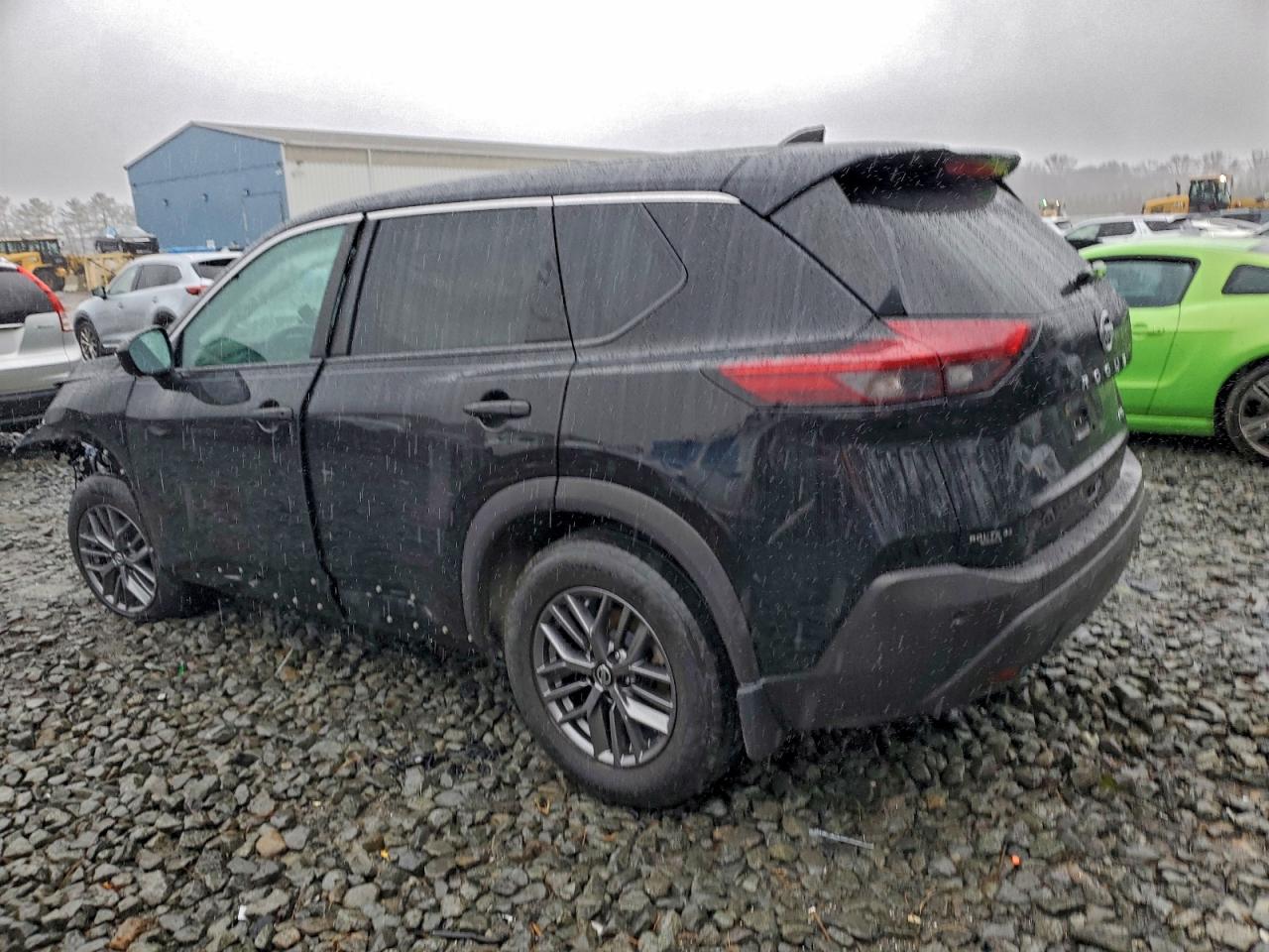 2021 NISSAN ROGUE S photo 2