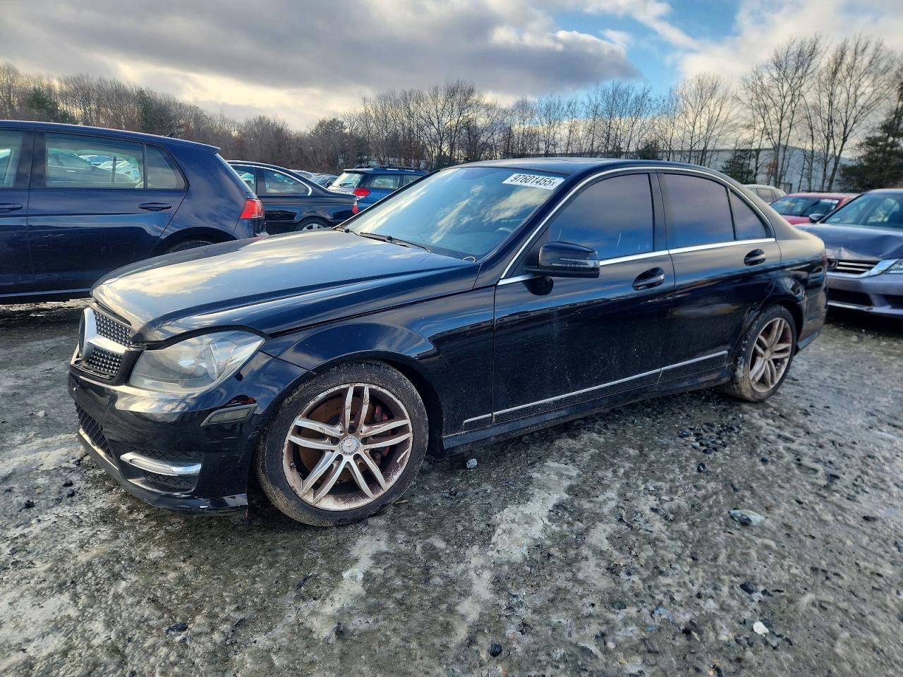 2013 MERCEDES-BENZ C