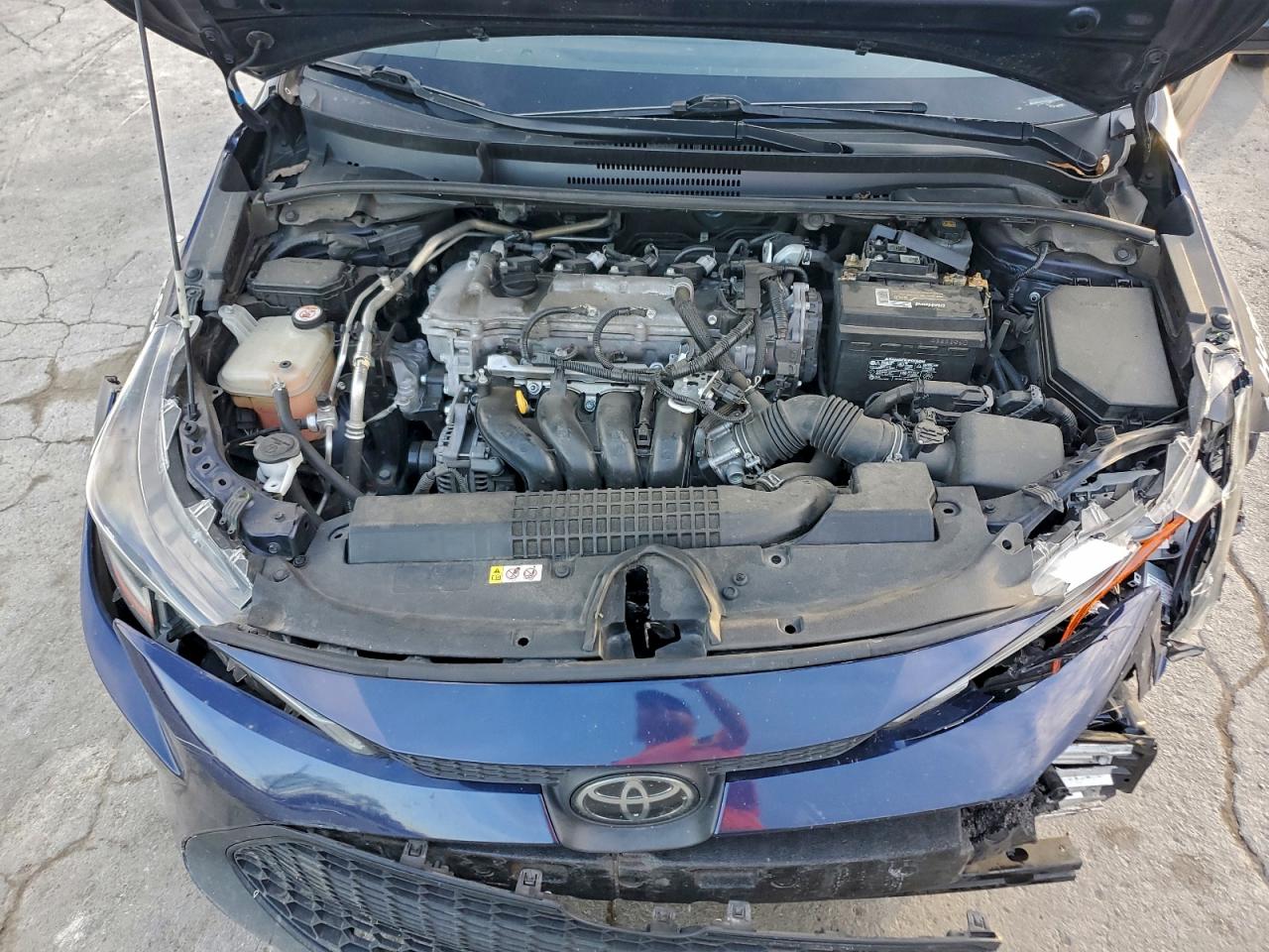 2020 TOYOTA COROLLA LE photo 11