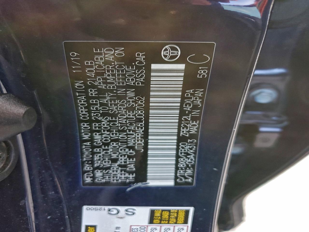 2020 TOYOTA COROLLA LE photo 13