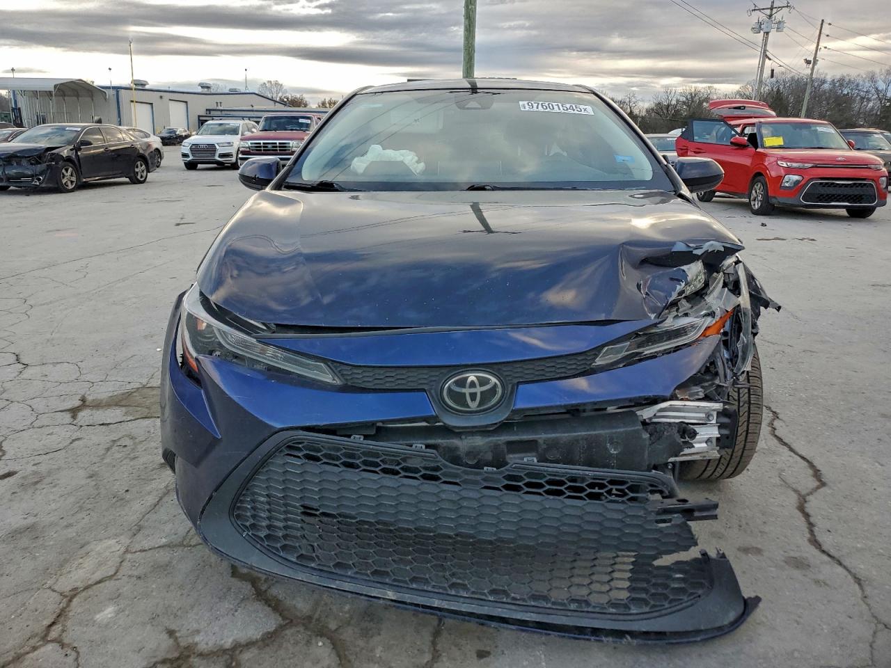 2020 TOYOTA COROLLA LE photo 5
