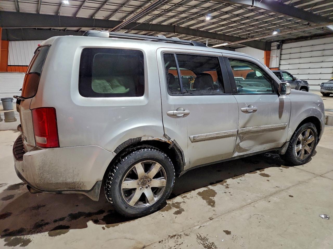 2013 HONDA PILOT TOURING photo 3