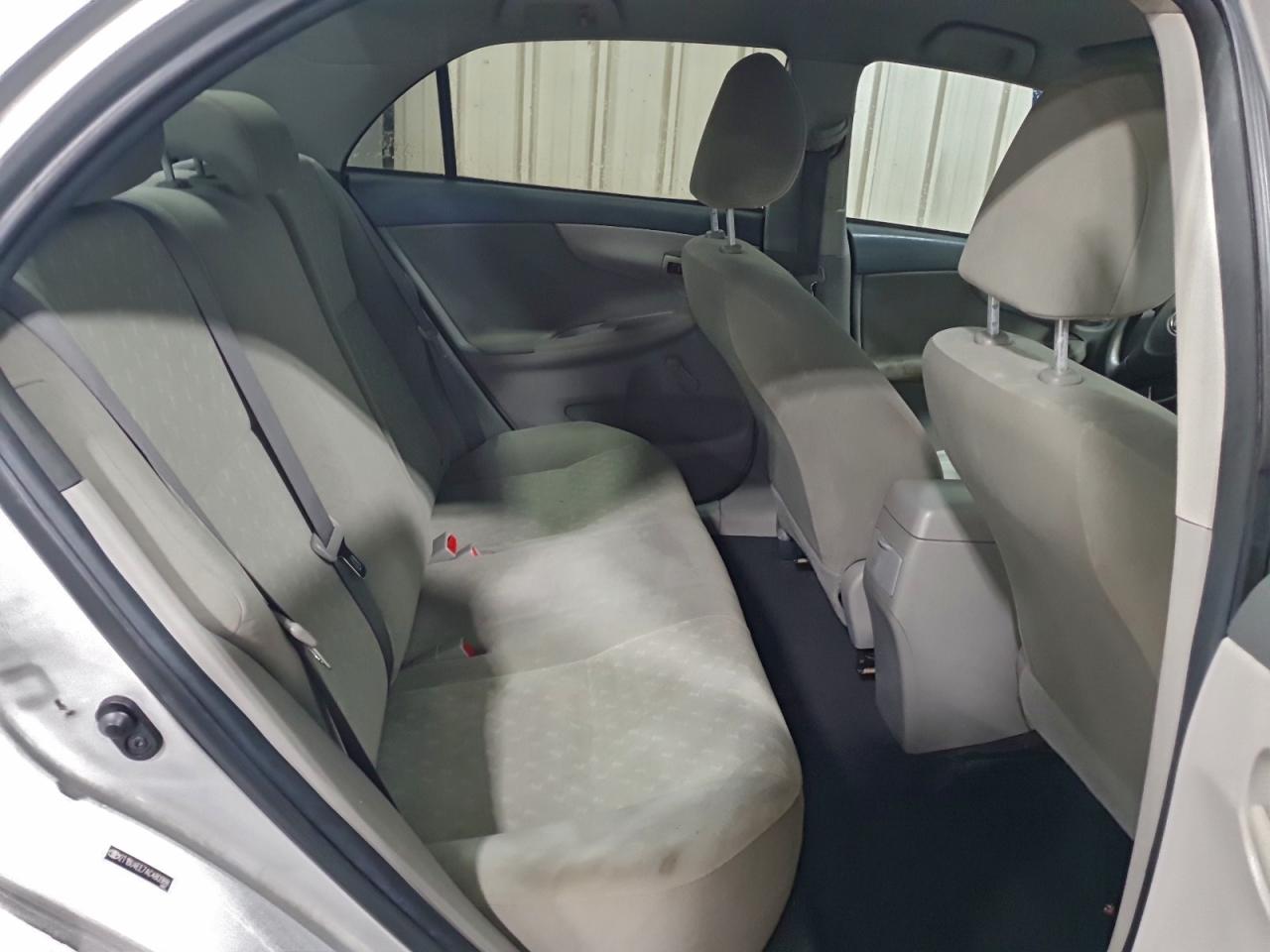 2010 TOYOTA COROLLA BASE photo 10