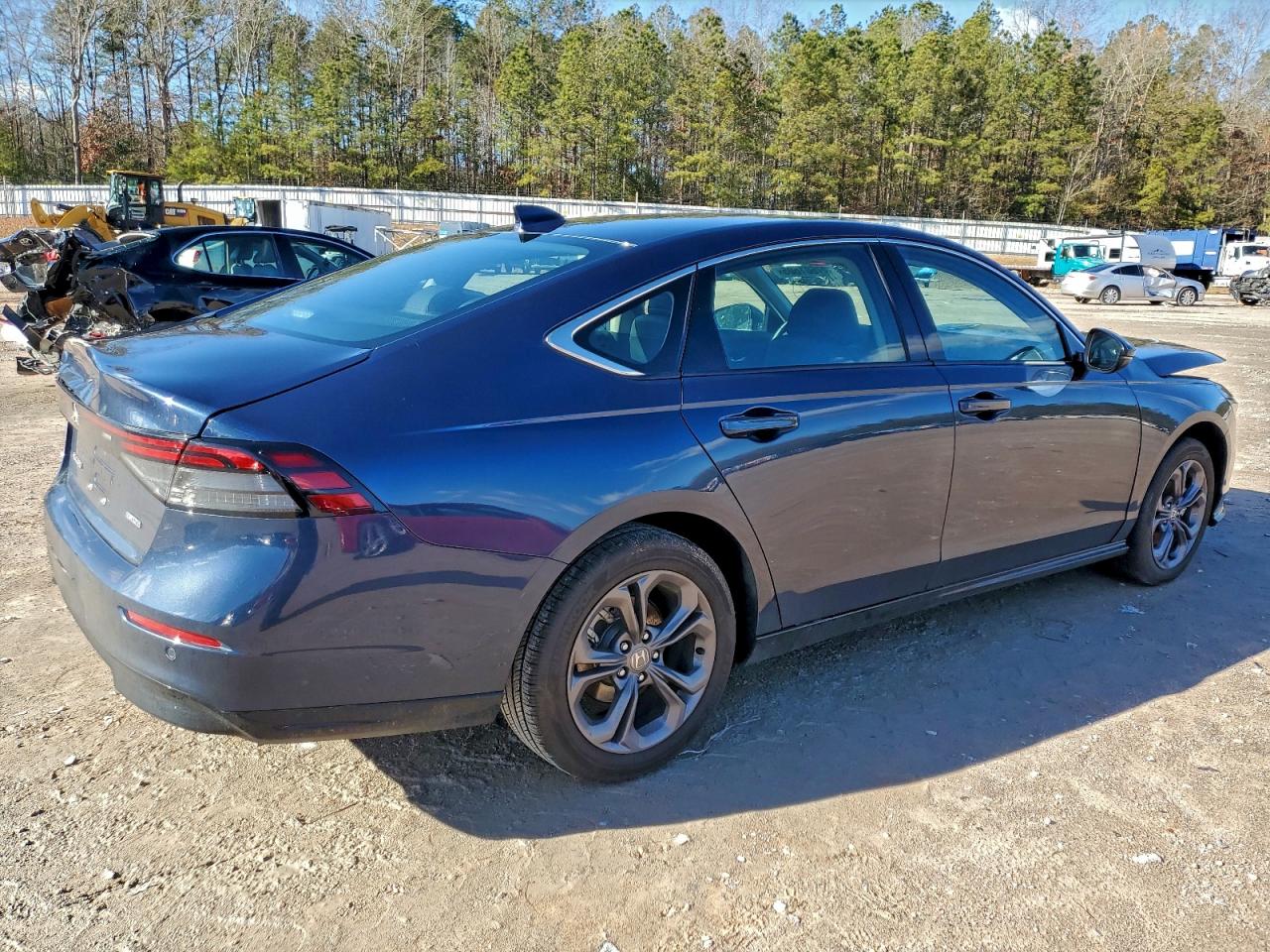 2025 HONDA ACCORD HYBRID EXL photo 3