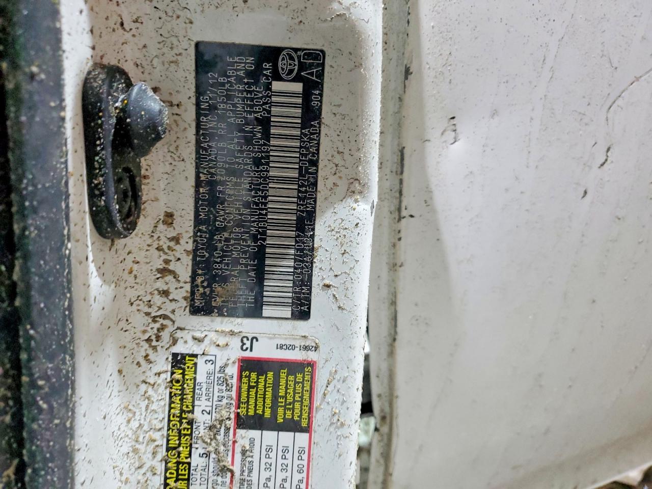 2013 TOYOTA COROLLA BASE photo 13