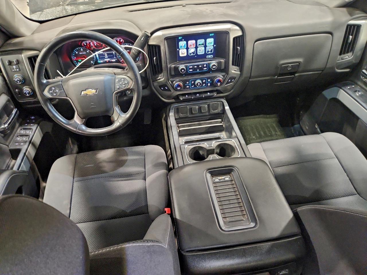2017 CHEVROLET SILVERADO K1500 LT photo 8