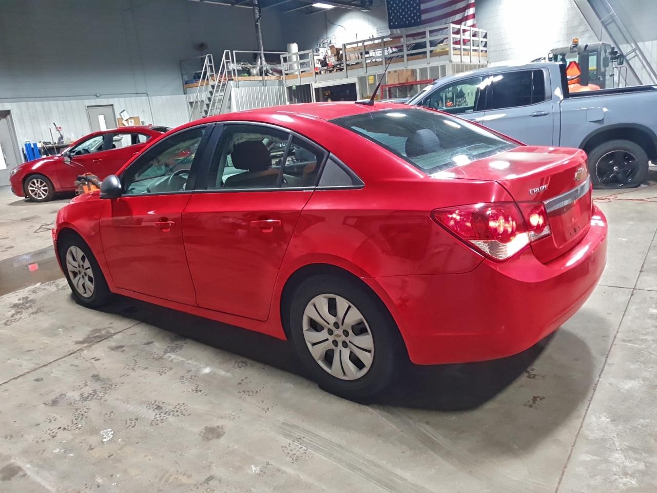 2014 CHEVROLET CRUZE LS photo 2