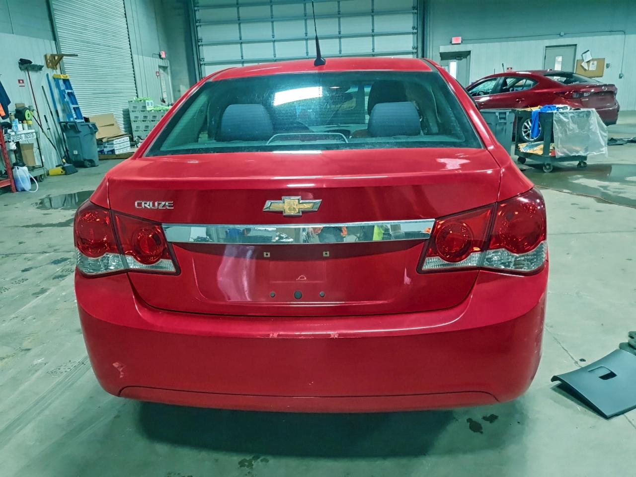 2014 CHEVROLET CRUZE LS photo 6