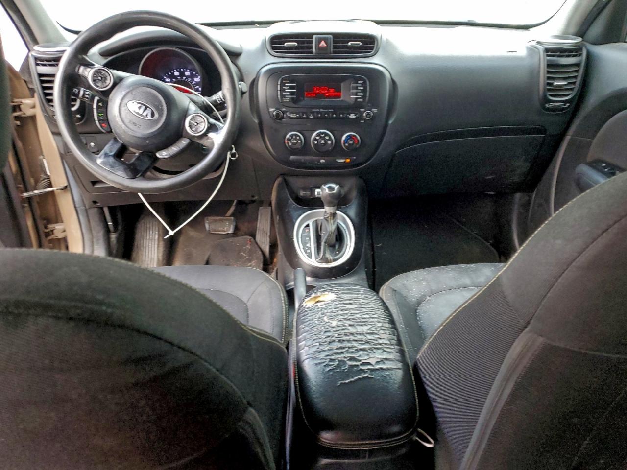 2015 KIA SOUL + photo 8