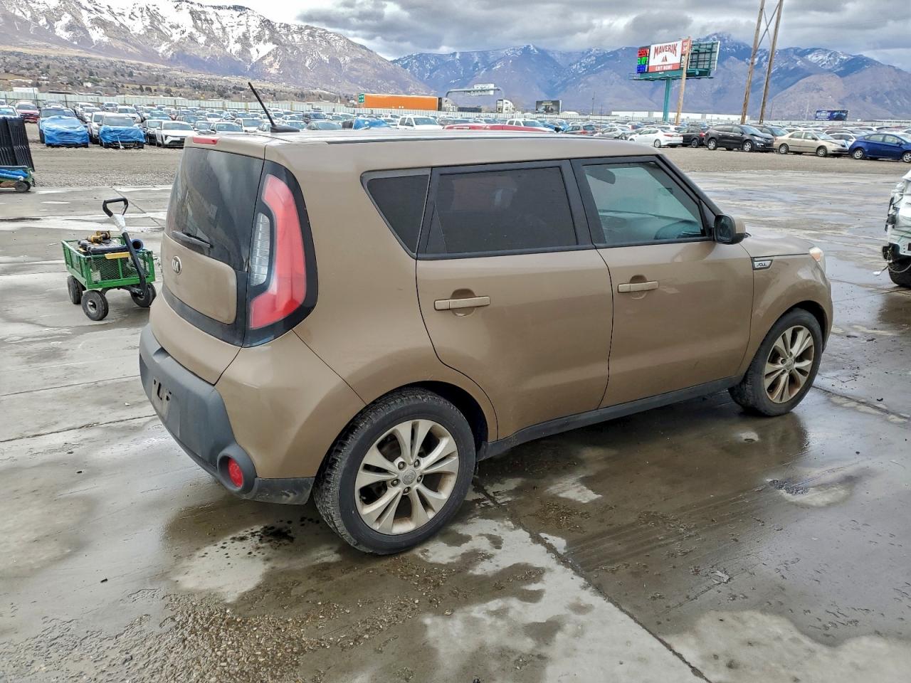 2015 KIA SOUL + photo 3