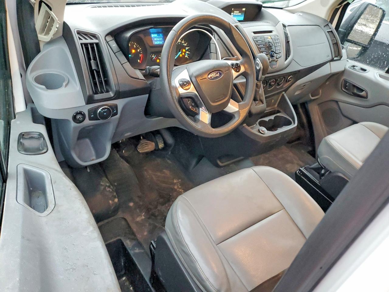 2018 FORD TRANSIT T-150 photo 8