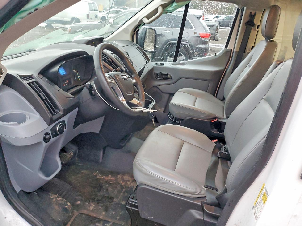 2018 FORD TRANSIT T-150 photo 7