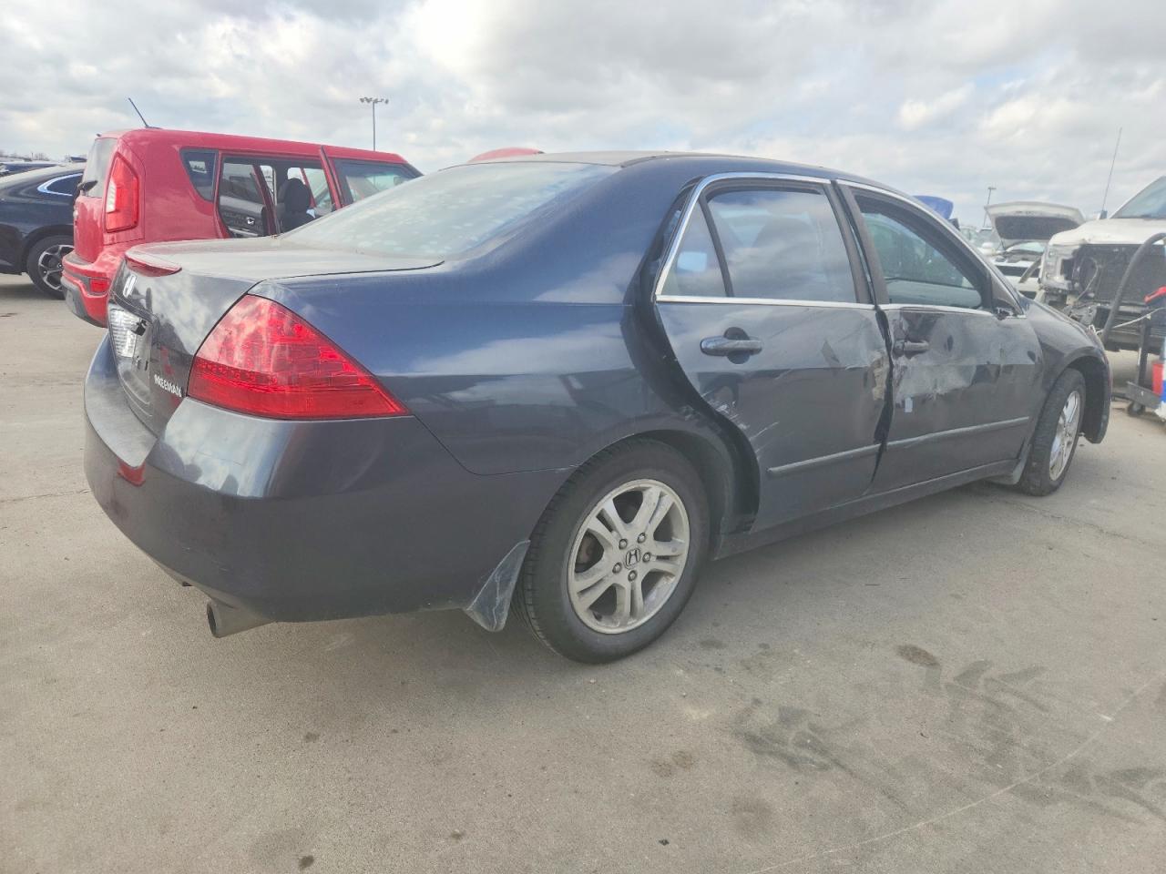 2006 HONDA ACCORD SE photo 3