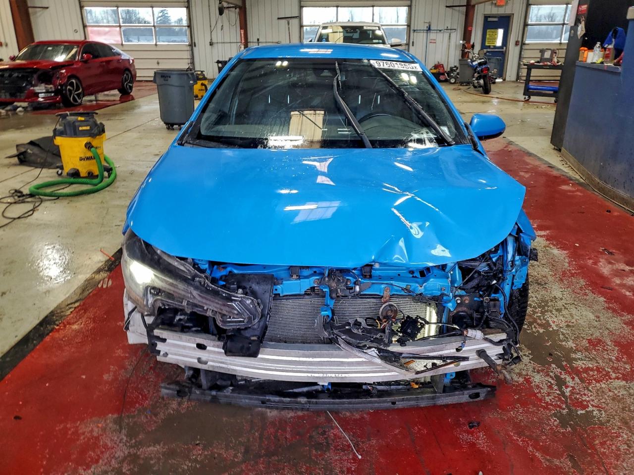 2020 TOYOTA COROLLA XSE photo 5