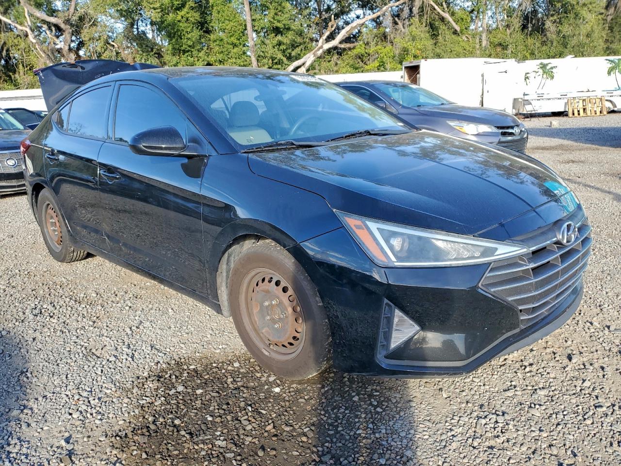 2020 HYUNDAI ELANTRA SE photo 4