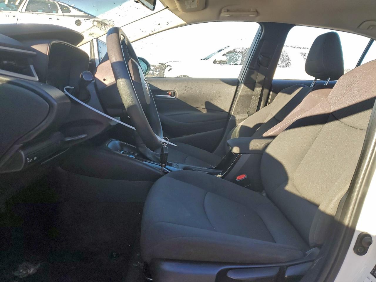 2020 TOYOTA COROLLA LE photo 7
