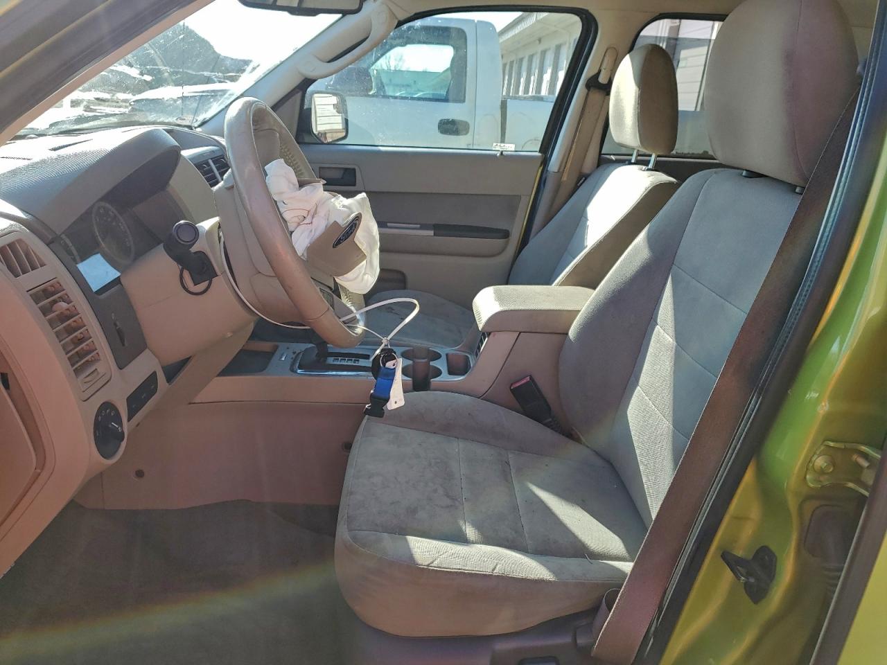2012 FORD ESCAPE XLT photo 7