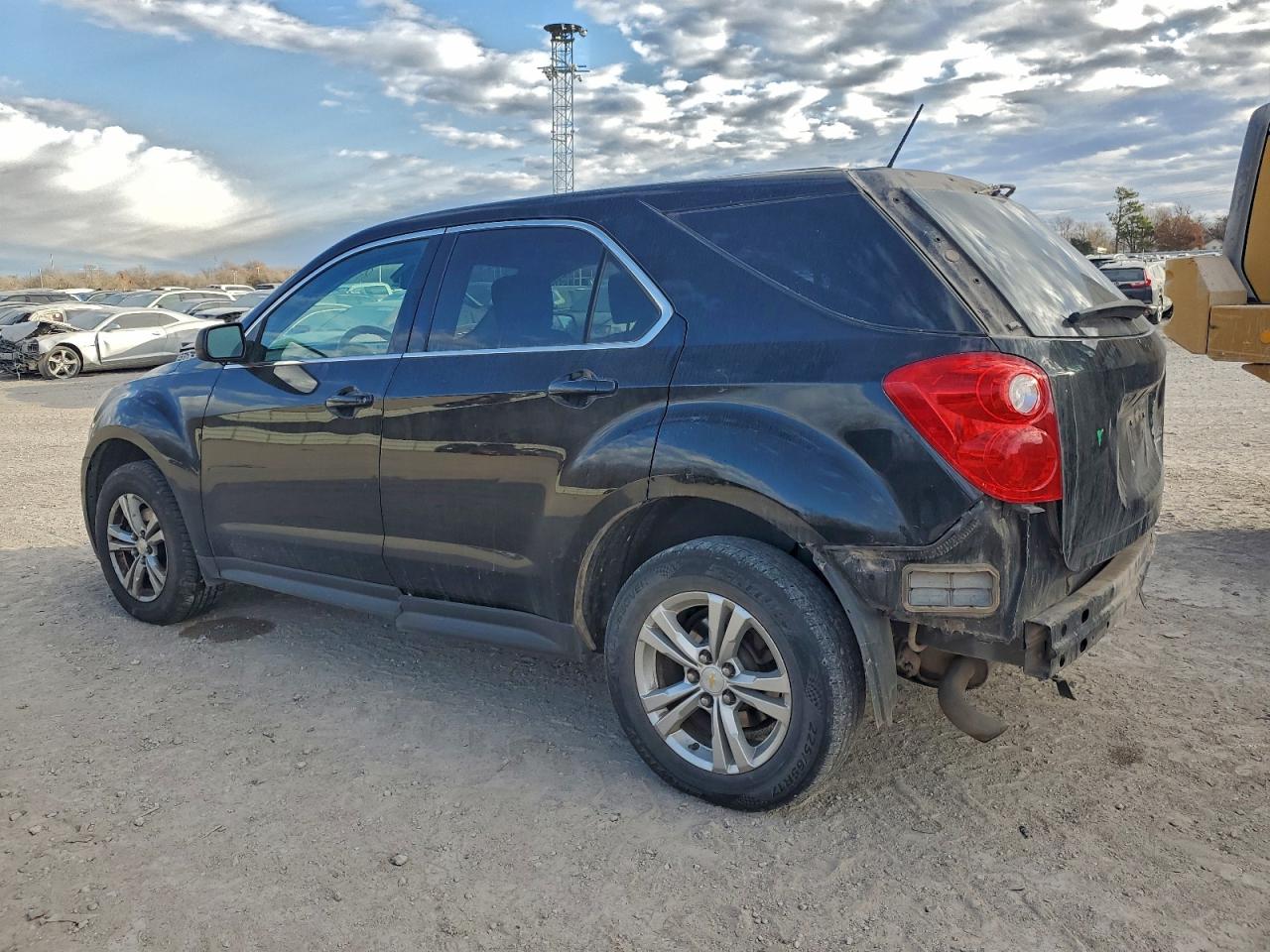 2015 CHEVROLET EQUINOX LS photo 2