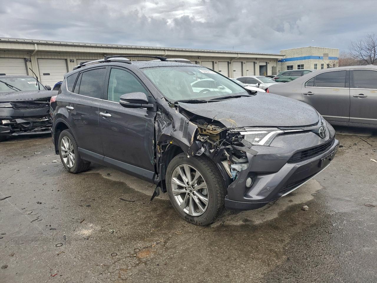 2017 TOYOTA RAV4 LIMITED photo 7