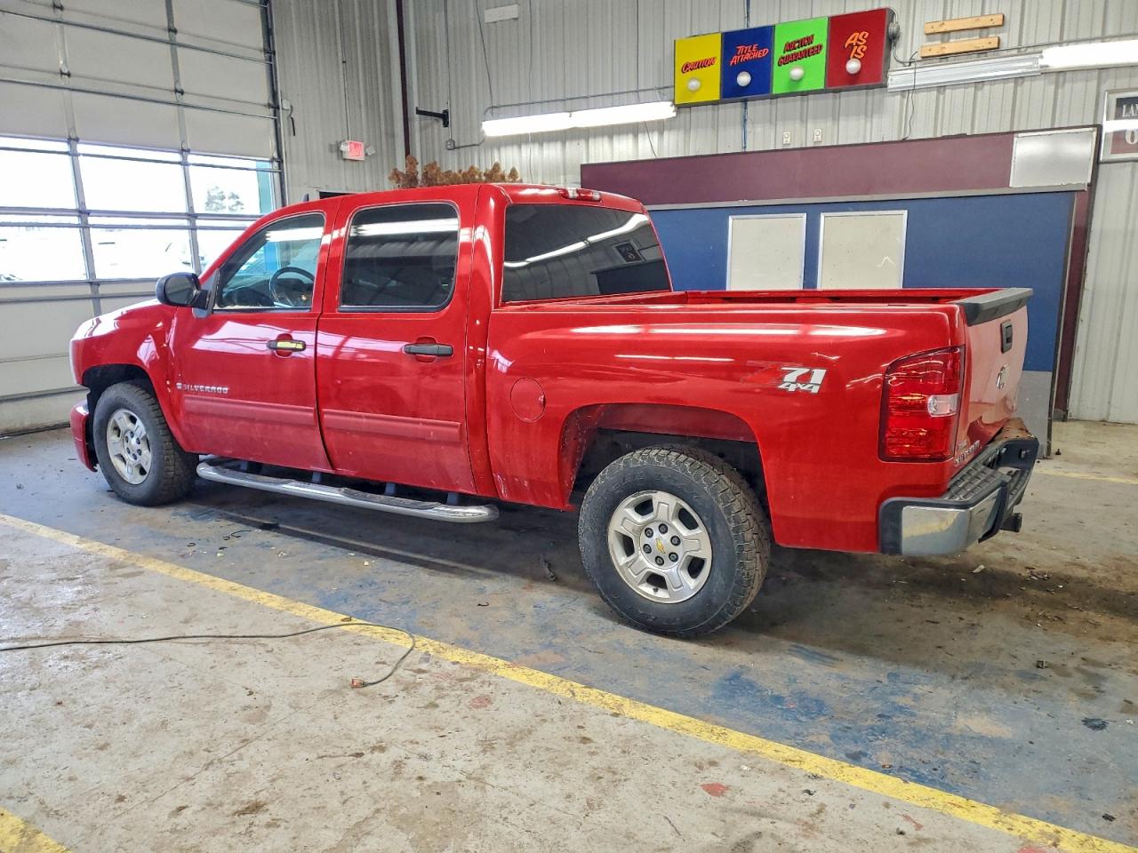 2009 CHEVROLET SILVERADO K1500 LT photo 2