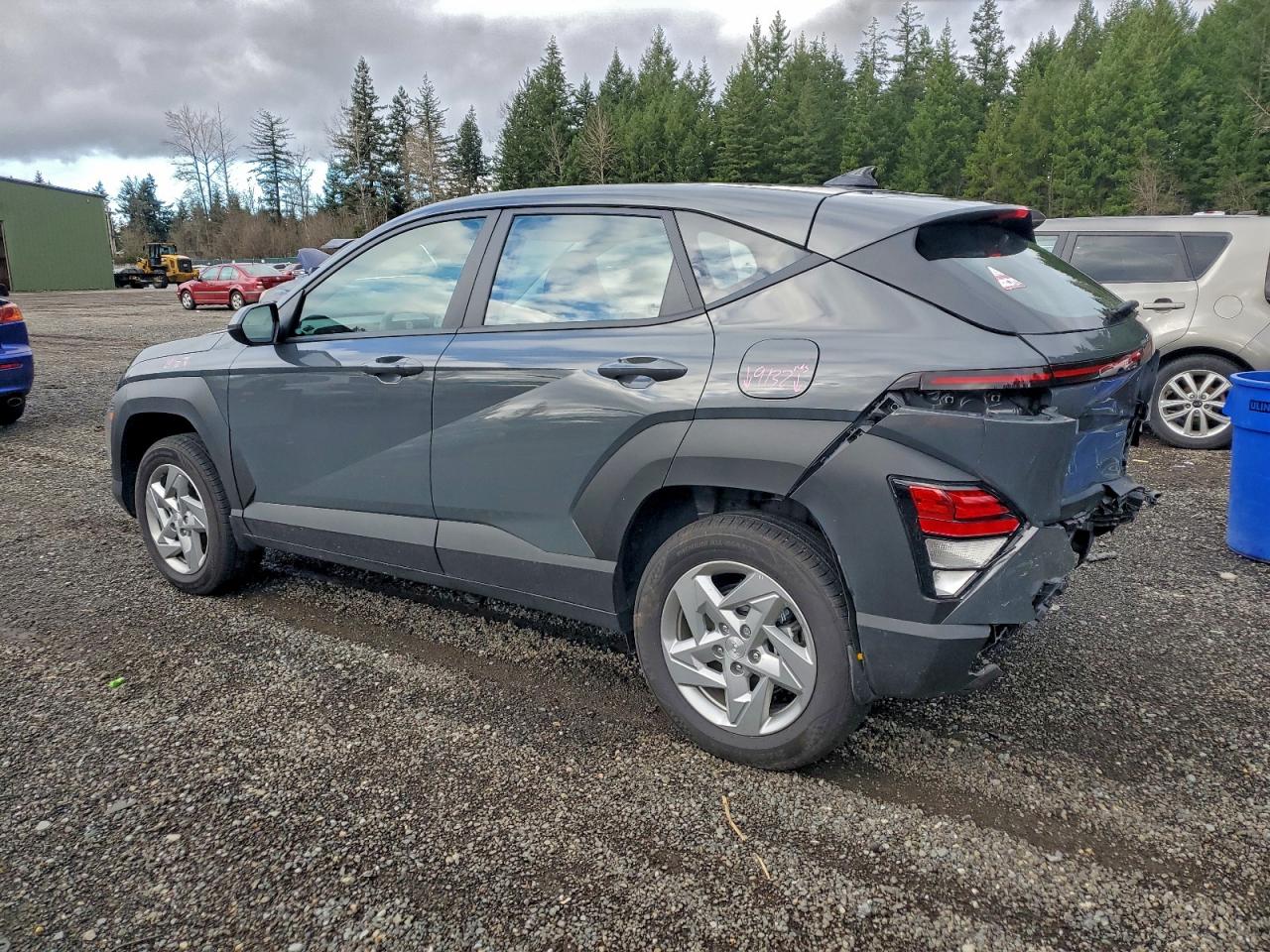 2025 HYUNDAI KONA SE photo 2