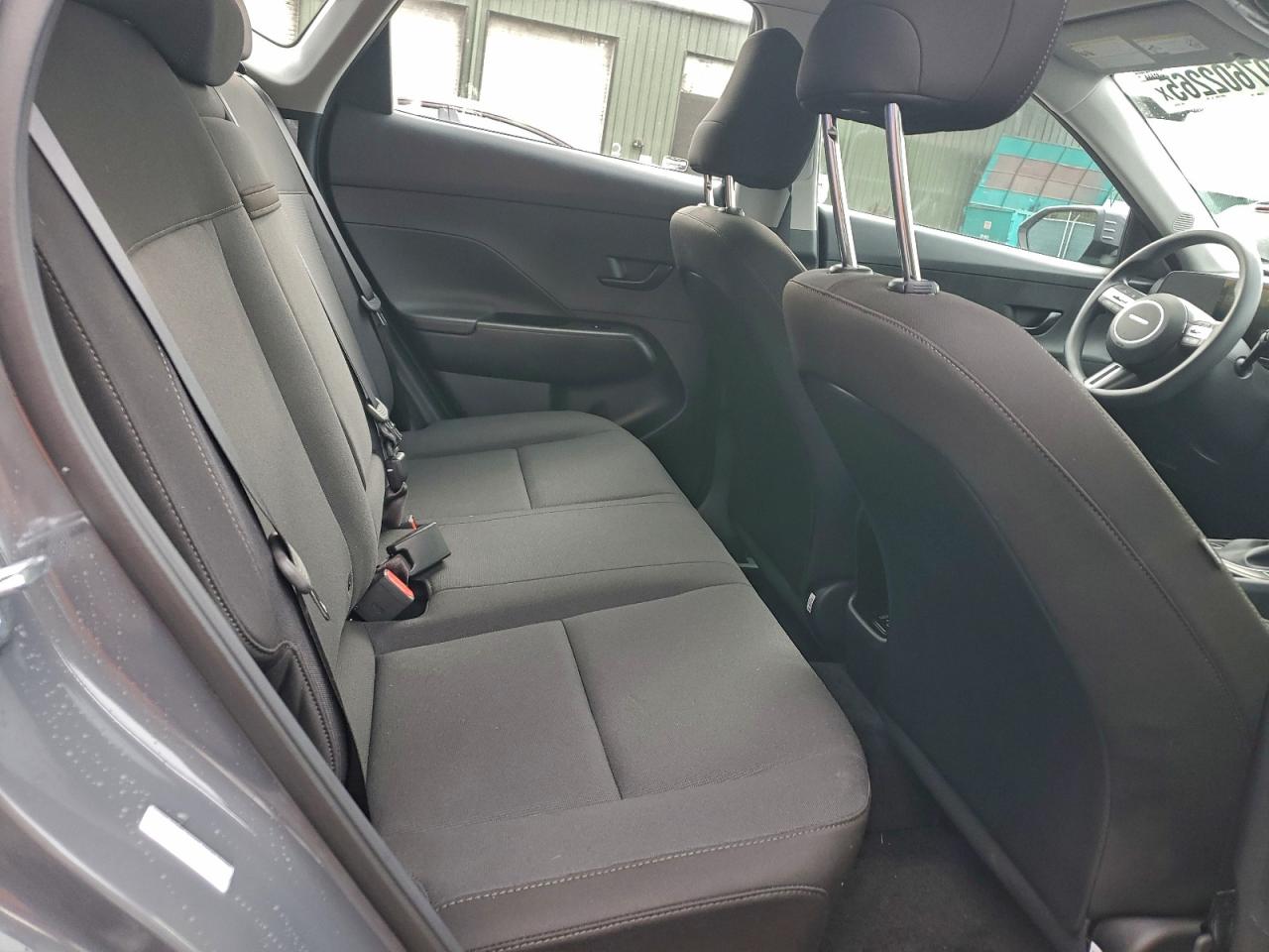 2025 HYUNDAI KONA SE photo 11