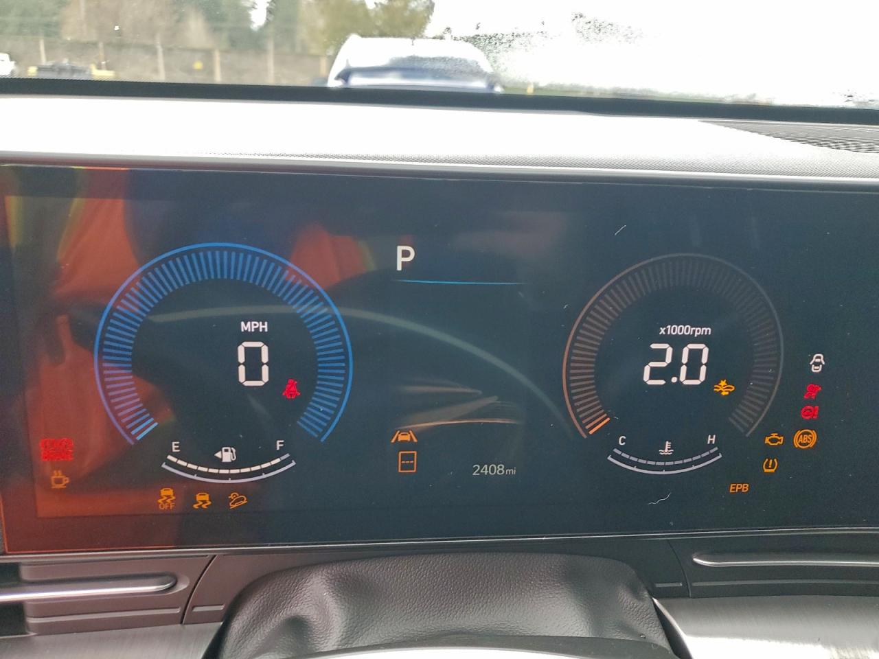2025 HYUNDAI KONA SE photo 9