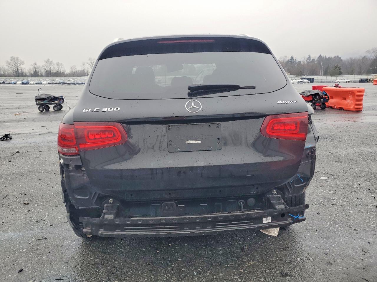 2022 MERCEDES-BENZ GLC 300 4MATIC photo 6