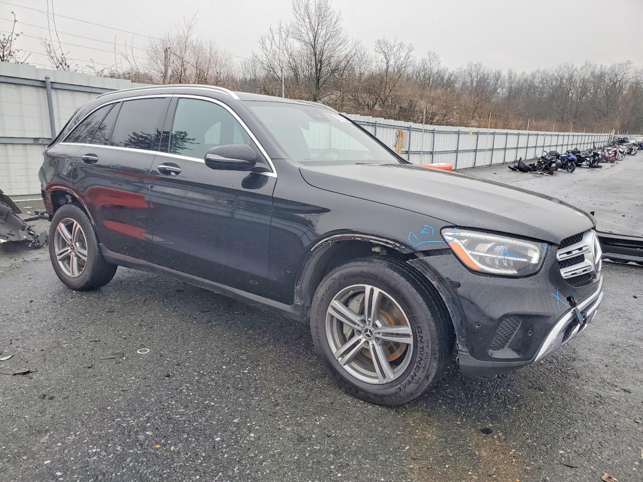 2022 MERCEDES-BENZ GLC 300 4MATIC photo 4
