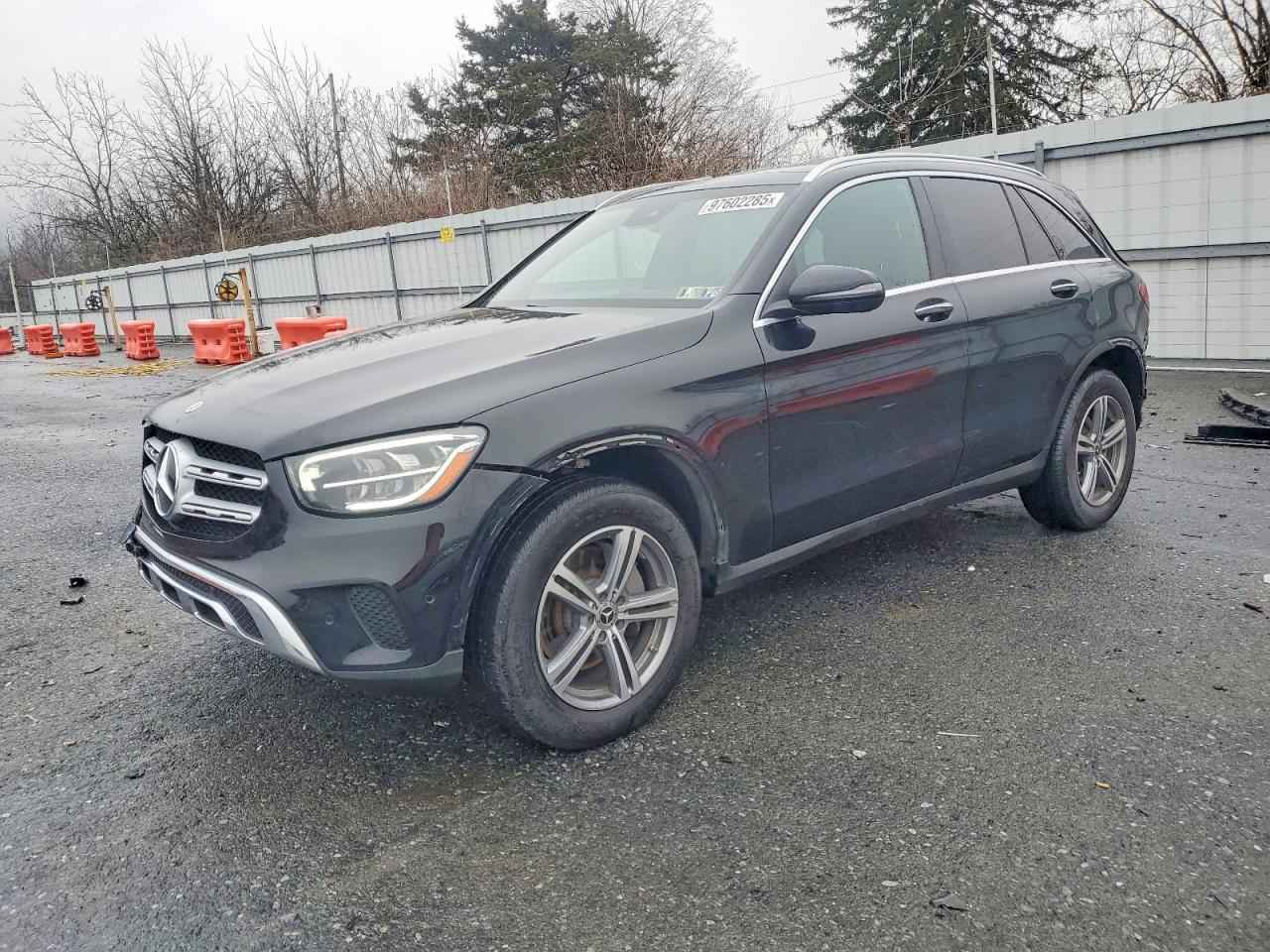 2022 MERCEDES-BENZ GLC