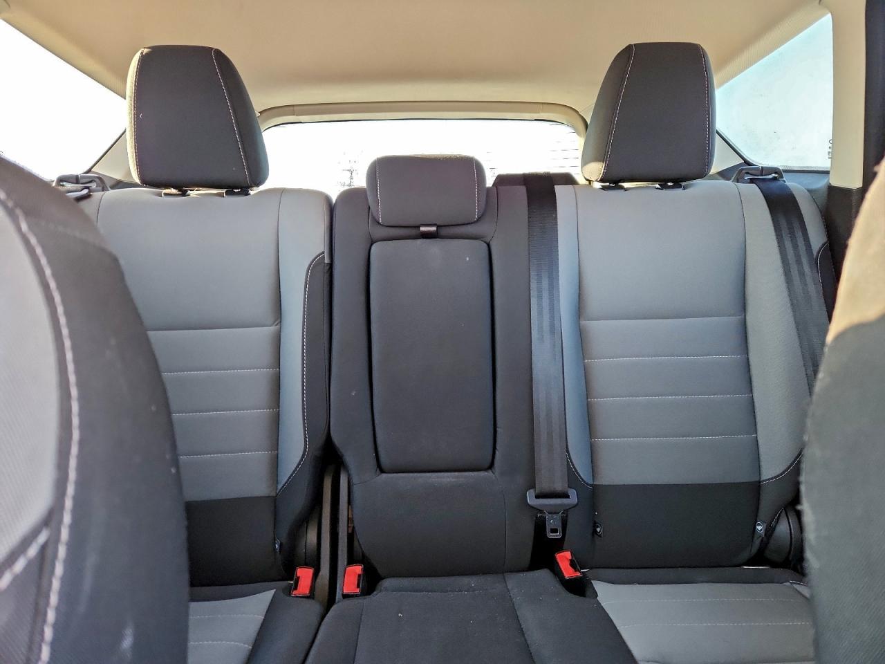 2016 FORD ESCAPE SE photo 10