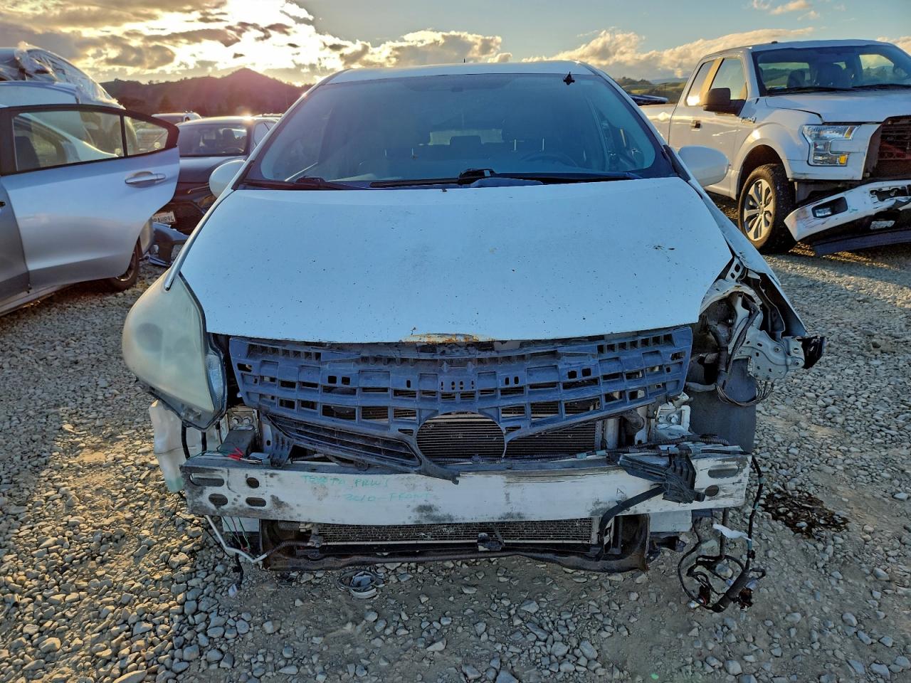 2013 TOYOTA PRIUS photo 5
