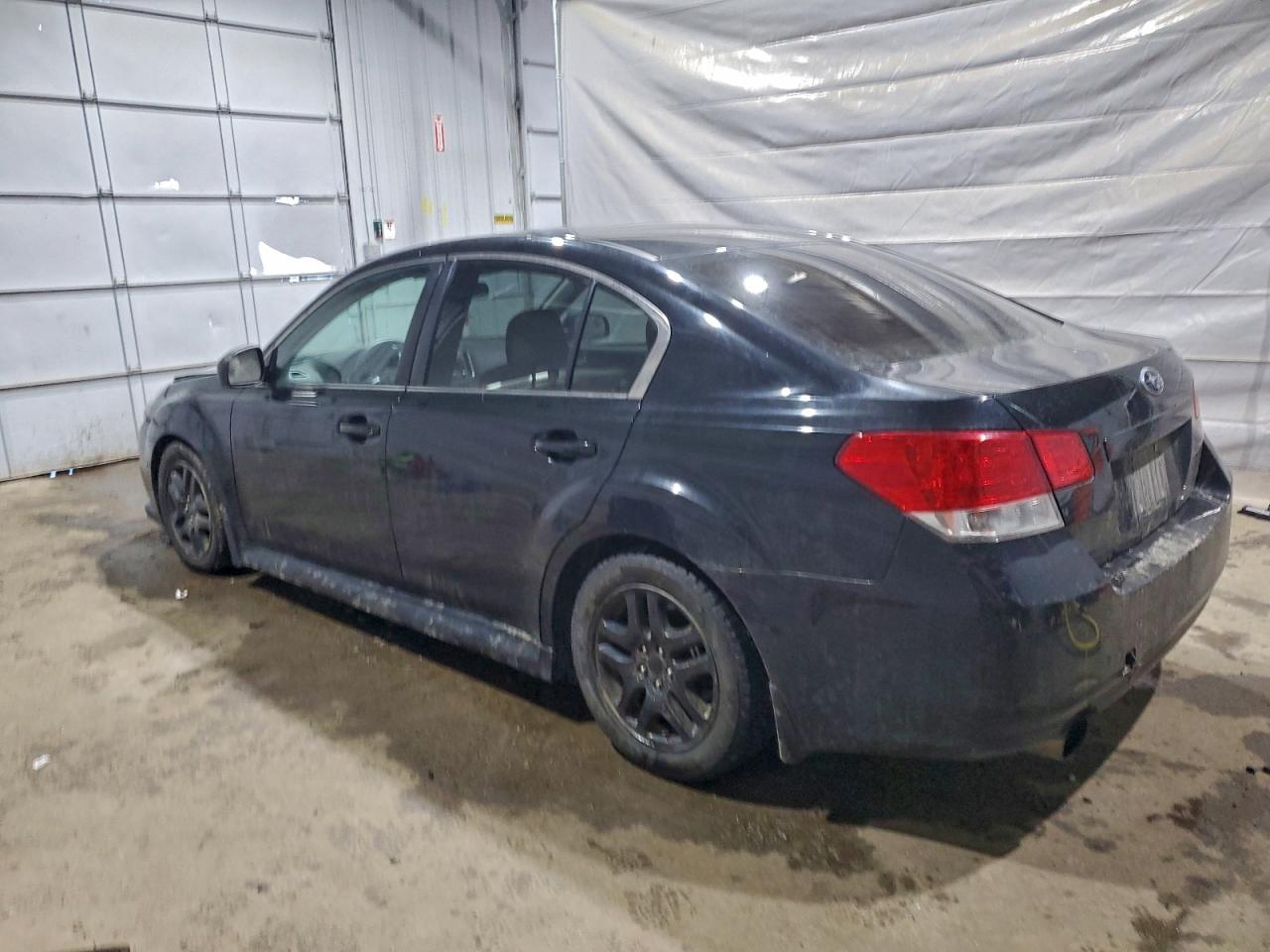 2013 SUBARU LEGACY 2.5I photo 2